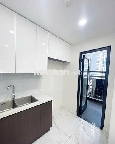 Bán suất SPA ,sunshine city ( Quận 7) , 2pn,2wc, 84m2, chỉ 6,5ty