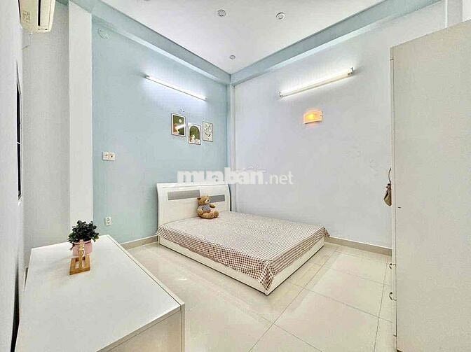 CĂN HỘ MỘT PHÒNG NGỦ TÁCH BẾP ĐẦY ĐỦ NỘI THẤT THOÁNG MÁT AN NINH CAO
