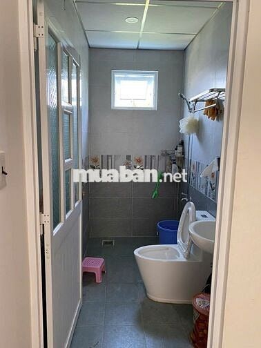 NHÀ ĐẸP 1 TRỆT 1 LẦU - FULL NỘI THẤT - PHƯỜNG 5, TP. TÂN AN