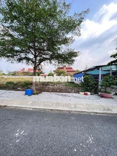 CẦN TIỀN BÁN NHANH NỀN 6x17.5m KDC ĐÔNG GIÁ SANG TÊN 1tỷ660