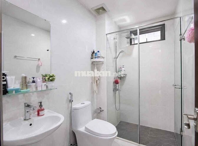 Nhà 4 tầng 69m2 ngang 4m đẹp c/x Lê Đại Hành Q11, full nội thất. 11.5T