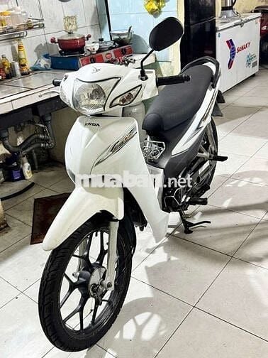 Honda Wave Alpha Trắng