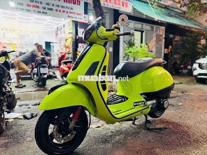 Piaggio Vespa 124.5 cm3 Xanh nõn chuối