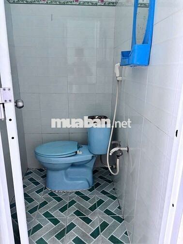 CHO THUÊ NHÀ TRỌ GIÁ RẺ Ở BÌNH TÂN, CÓ GÁC + NHÀ VỆ SINH