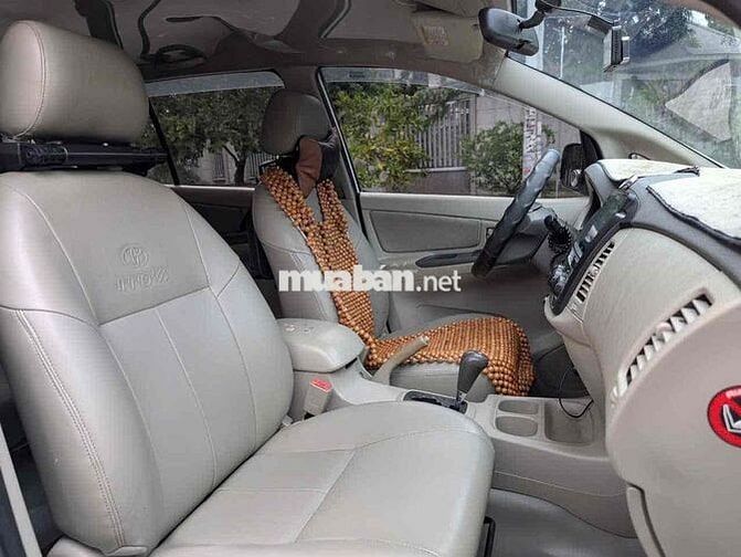 Toyota Innova Số tự động 1250000 km Trắng