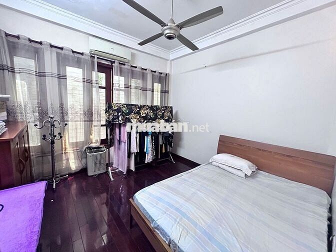 Phân Lô phố vip Hoàng Cầu - 52m2 - 5tầng - chỉ >20tỷ nhỉnh. Ở cực vip