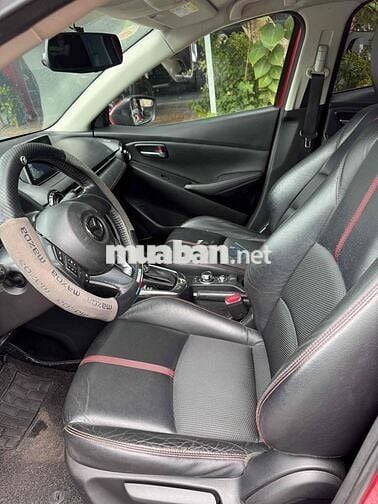 Mazda Mazda 2 Số tự động màu Đỏ