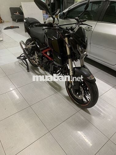 Benelli 251 Thể thao màu Đen