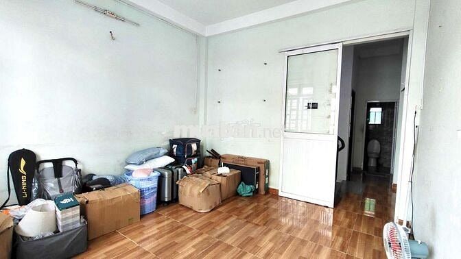 Phòng trọ 2PN 1WC sẵn máy lạnh gần ĐH Công Thương, Aeon