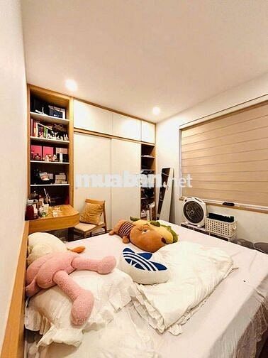 View đẹp! Chung cư N2E Lê Văn Lương - 64m2, 2PN, có sổ, ở ngay.