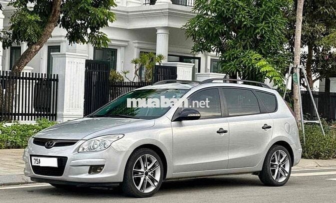 Hyundai I30 CW Đặc biệt Số tự động