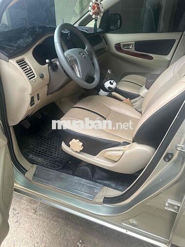 Toyota Innova G 2006 Ghi bạc