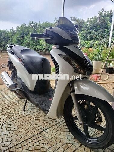 Honda SH125i Trắng