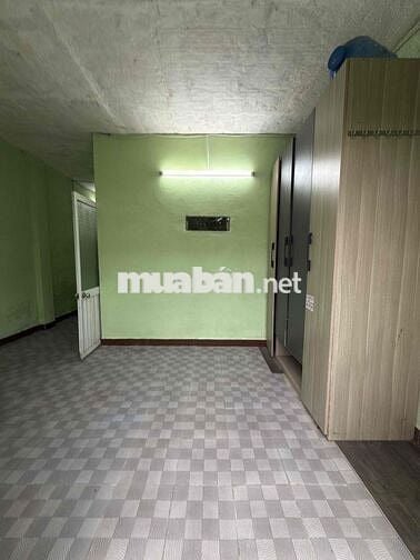Nhà nguyên căn Hoà Xuân giá tốt có vườn thoáng mát