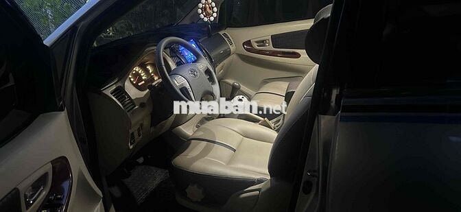 Toyota Innova G 2006 Ghi bạc
