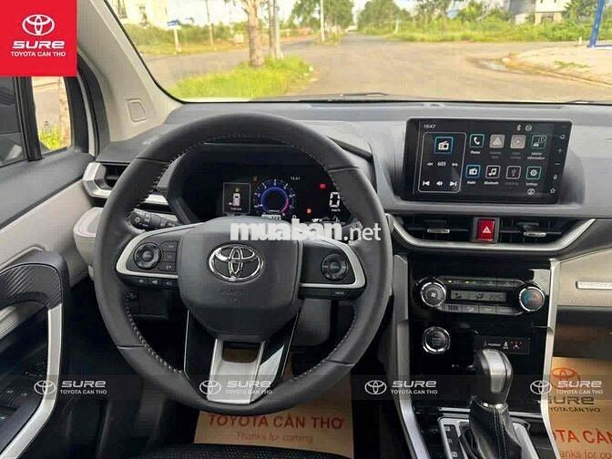 Toyota Veloz Cross Top 2022 Trắng Ngọc Trai 7 chỗ