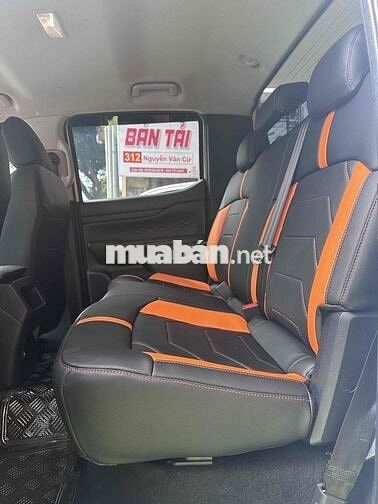 Ford Ranger XLS 2023 Diesel Tự động 6 cấp Trắng