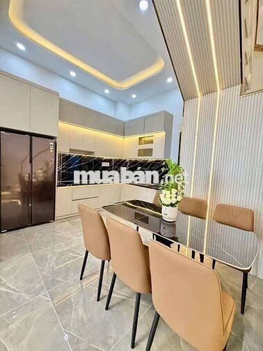 5,590 Tỷ TL nhà 2 lầu sân thượng 3 PN hẻm 1830/ Huỳnh Tấn Phát Nhà Bè