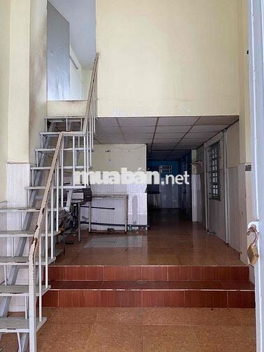 Nhà mặt tiền hẻm gần khu picity