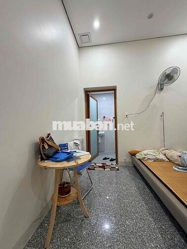 nhà ngõ hẻm, 135m2 , 2 phòng ngủ,đường 768 biên hoà