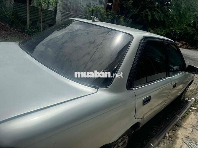Toyota Bạc