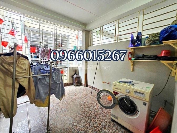  Nhà đẹp Trần Khát Chân 7,5 tỷ với diện tích 43m2.3 bước ra ô tô.