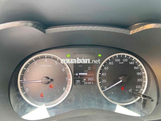 Nissan Almera EL 2022 Trắng 39.000 km