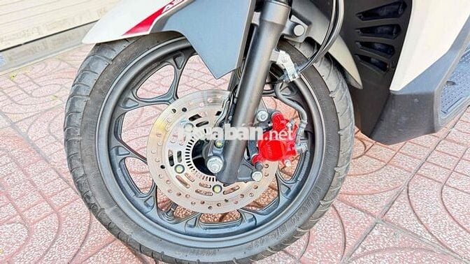 Honda Air Blade 160 2026 Trắng đỏ 8868 km