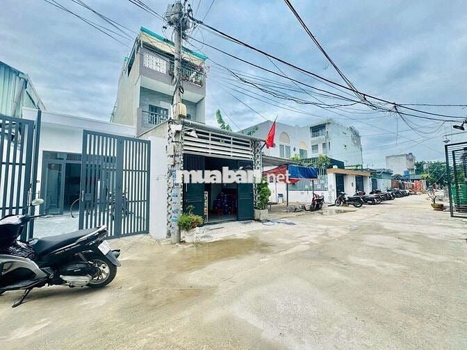 Nhà Mới 💯 4x25 1lửng 2pn 2wc 2May lạnh 