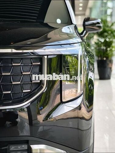 KIA New Carnival 2.2D Premium 8 chỗ 2025  Đen