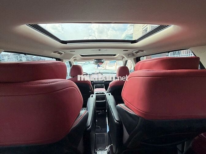 Kia Carnival Signature 2.2D 2026 nội thất Limousin