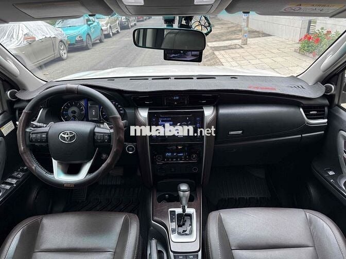 Toyota Fortuner 2019 std 2 cầu Xăng , xe gia đình