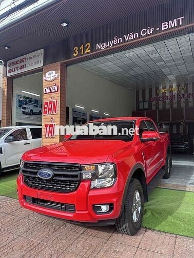 Ford Ranger XLS 2023 Tự động 6 cấp Đỏ