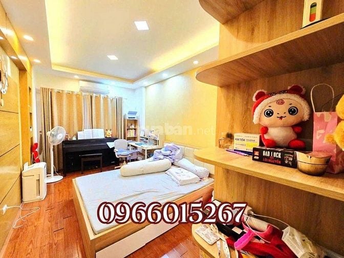  Nhà đẹp Trần Khát Chân 7,5 tỷ với diện tích 43m2.3 bước ra ô tô.