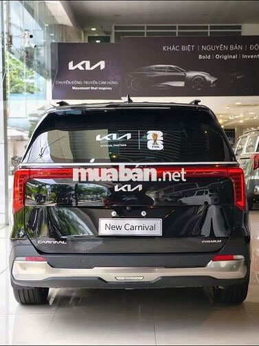 KIA New Carnival 2.2D Premium 8 chỗ 2025  Đen