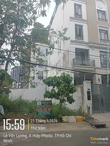 Đất được xd hầm và 7 tầng, đường 12 m. Gần RMIT. 10*20.