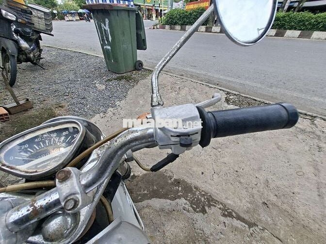 Honda 67 1966 Bạc