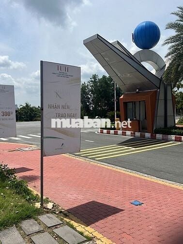 1,4 tỷ sở hữu lô đất 100m2 ngay khu hành chính Thủ Thừa LA, SỔ SẴN