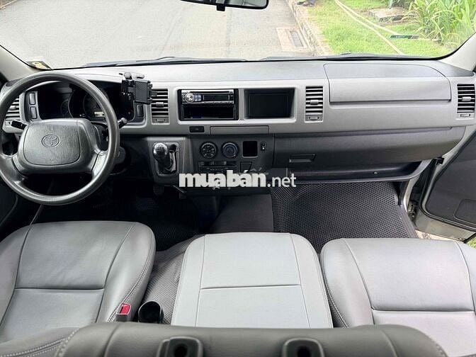 Toyota Hiace Limosine 2008 11 chỗ Xe Zin Đẹp
