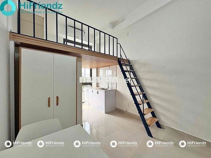 Phòng Gác Cao, Thoáng Mát Ở Được 3 Người Gần Chợ, Sát trường Văn Lang