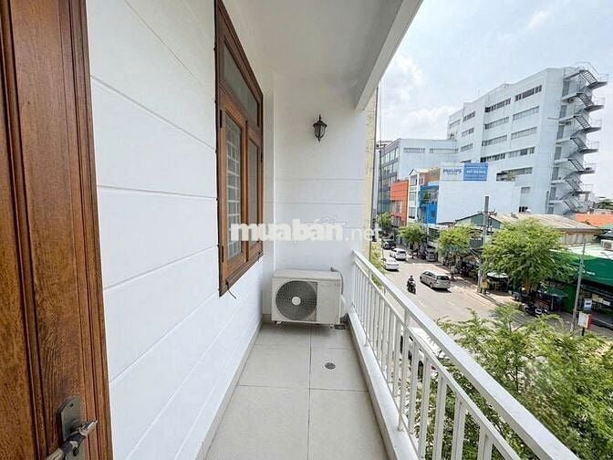 Căn hộ diện tích lơn không chung chủ