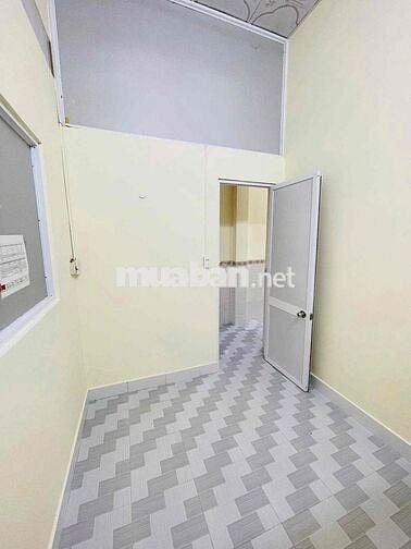 Nhà trệt nguyên căn 03phòng 2máy lạnh hẻm ô tô Hoàng Quốc Việt