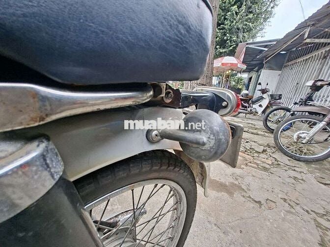 Honda 67 1966 Bạc