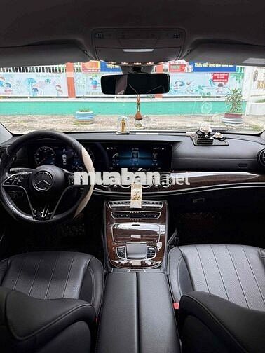 Mercedes-Benz E200 2021 Trắng 47000 km