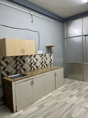 nhà 4 PHÒNG NGỦ 3,5X17 CAO THẮNG. hẻm xe hơi