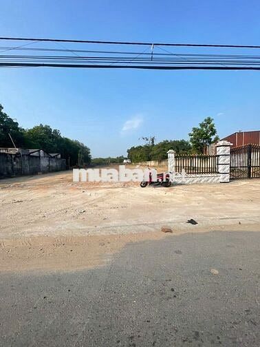 Mặt tiền DT744 siêu đẹp, giá tốt đầu tư, DT 3.300m