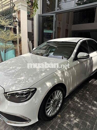 Mercedes-Benz E200 2021 Trắng 47000 km
