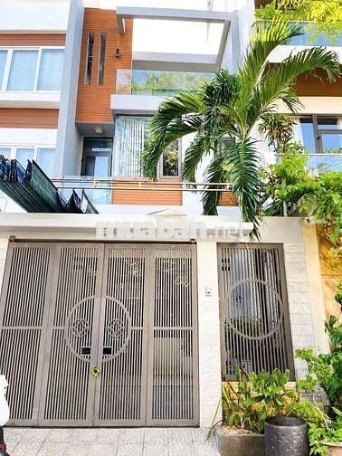 NHÀ 3 TẦNG 3PN 4WC MT KHU CẦU SÔNG HÀN