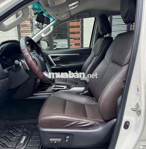 Toyota Fortuner XS 2019 Trắng 75000 km