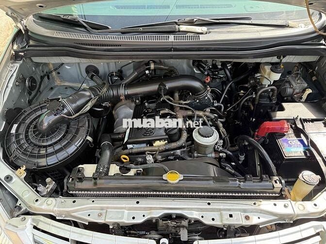 Toyota Innova V 2009 Số tự động, kiếm dài